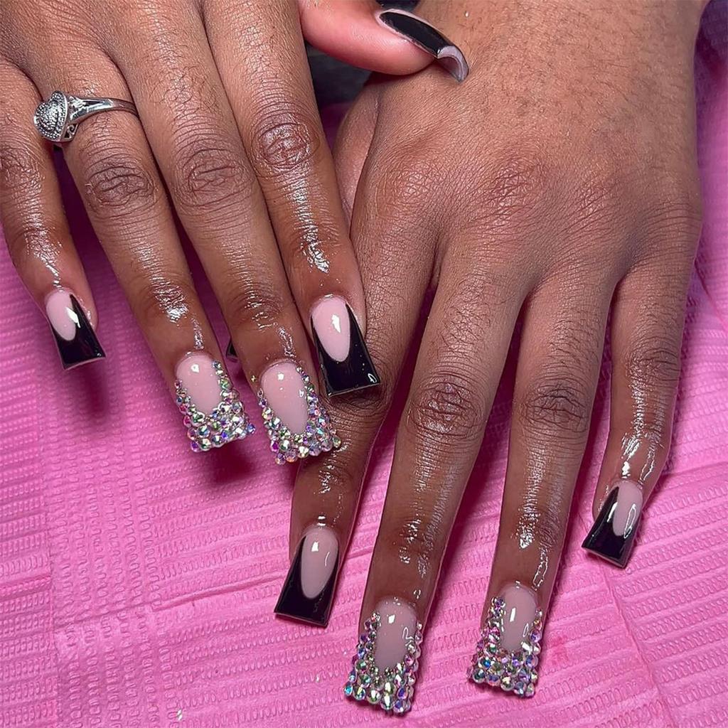 24pcs Duckbill Shaped Fake Nails Gold Butterfly Rhinestone Design False Nail Tips Wearable Full Cover French Press On Nails