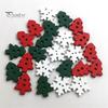 50Pcs Holz Weihnachten Baum Schneeflocke Tasten 2 Löcher DIY Nähen Schnalle Ornament