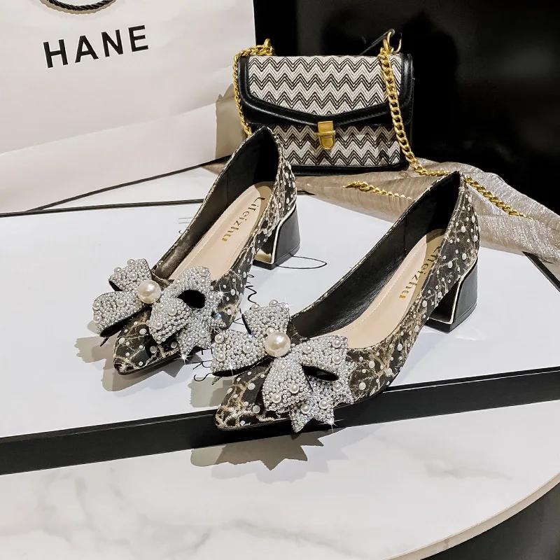 Rhinestone Women High Heels Pointed Toe Thick Heel Single Shoes Party Office Wedding Shoes Large Size 35-43 Women Shoes