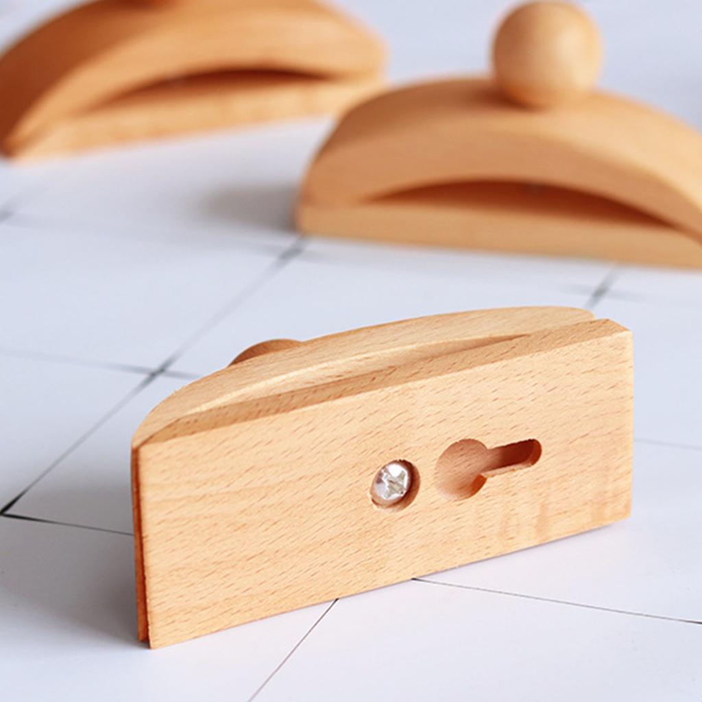 Wood Tapestry Clip Multifunctional Space Saving Wall Mounted Wooden Clip for Quilt Blanket Poster