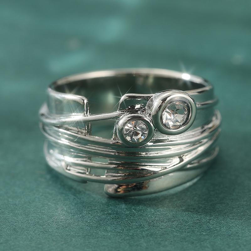 Vintage Inlaid White CZ Women's Ring Dazzling CopperColor Hand Carving Daily Wear Party Jewelry Anniversary Gift