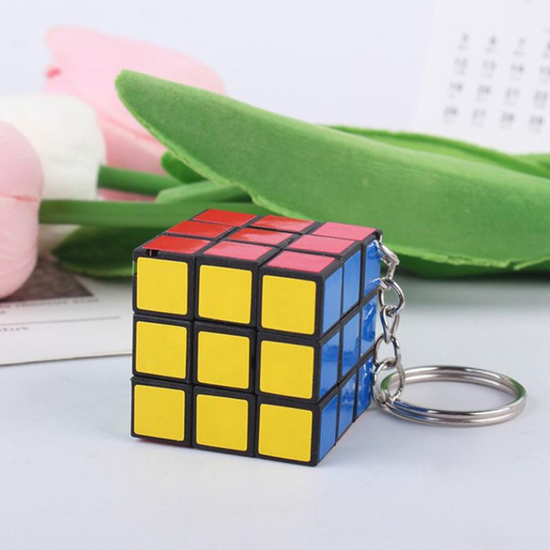 3x3 Cubo Magico Puzzle Cubo di Velocità Portachiavi Giocattoli Educativi Fai da Te Giocattoli Intellettuali Regali per