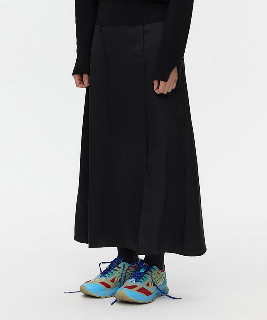 Awi Interlocked Satin Skirt_Black