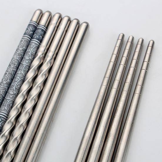 3 Pairs Useful Stainless Steel Chop Sticks Easy To Use Non-slip Silver Non-slip Chop Sticks for Banquet Restaurant Kitchen