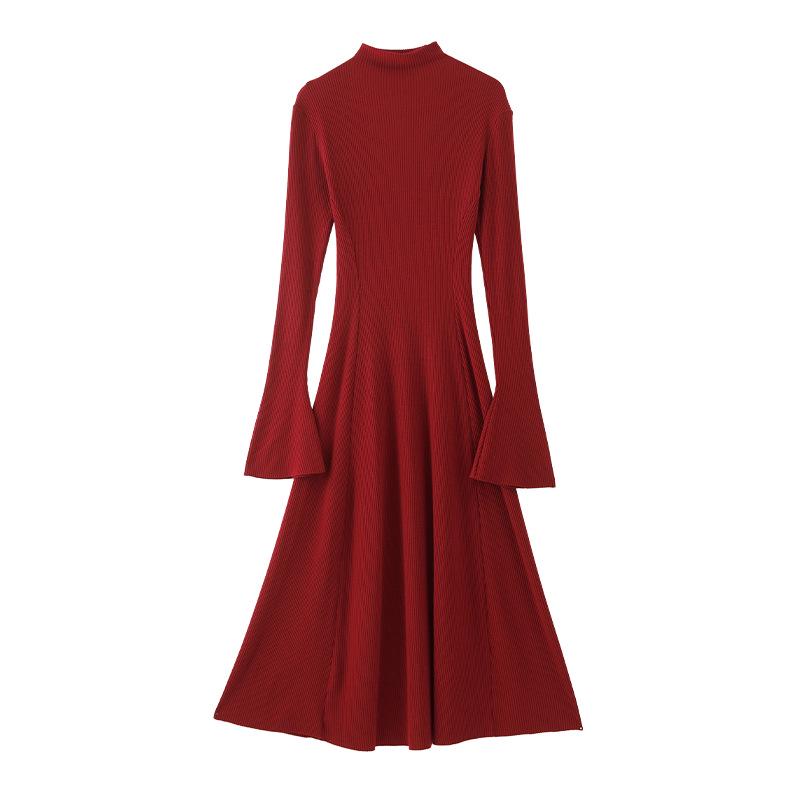 Langes rotes Strickkleid für Damen mit Mantel-Layer, figurbetont, Birnenform - Perfekt für Herbst und Winter