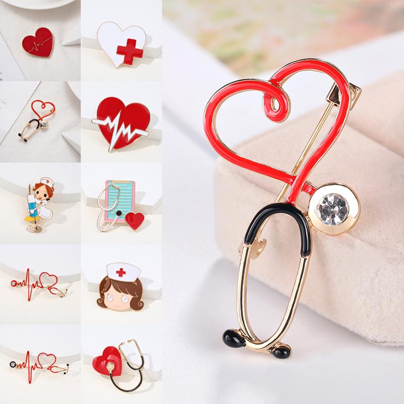 1PC Arzt Stethoskop Herzförmige Elektrokardiogramm Pin Schmuck Brosche Rucksack