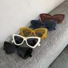 Lunettes de soleil œil de chat vintage sexy et mignonnes pour femmes, petites, noires et blanches, triangulaires, rétro, style léopard