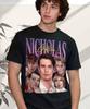 Nicholas Galitzine Collage T-Shirt und Kinder-T-Shirt: Grafik-T-Shirt aus 100 % Baumwolle