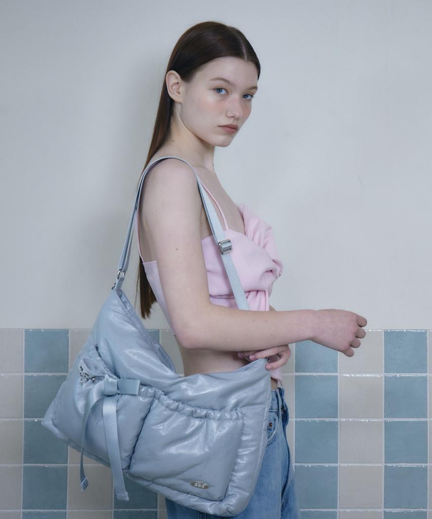 Trimarch Puffy Bow Shoulder Bag / Light Blue