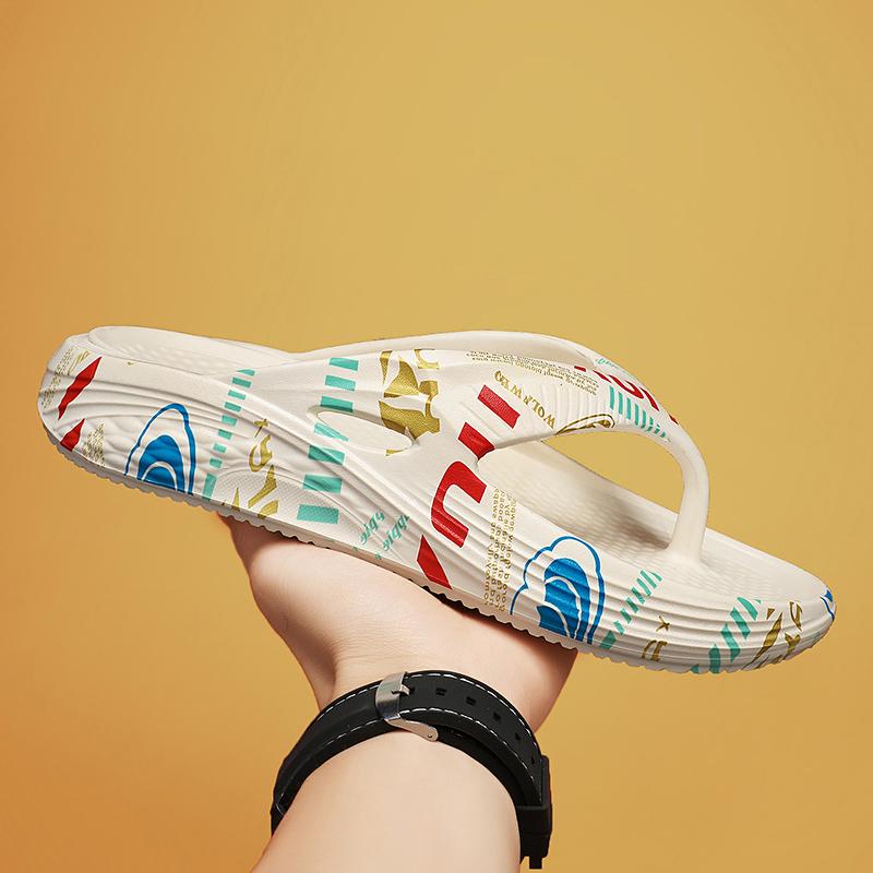 Fashion 2Summer flat comfortable lightweight soft soled men's sandals outdoor beach flip-flops wading family bathroom men's shoes