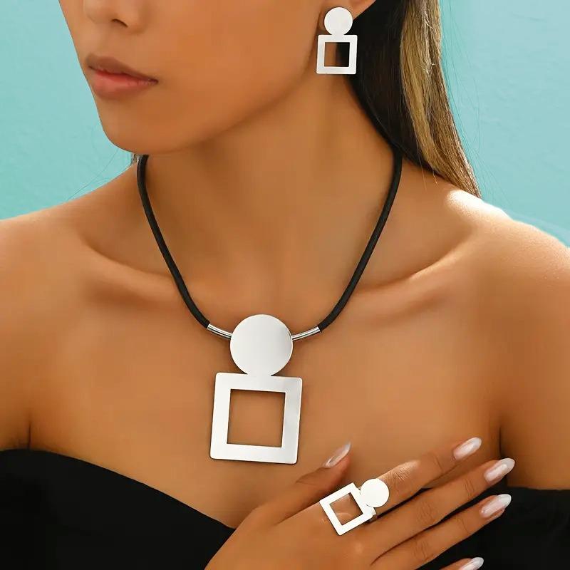 Fashion High-end Jewelry Set Necklace And Bracelet For Ladies