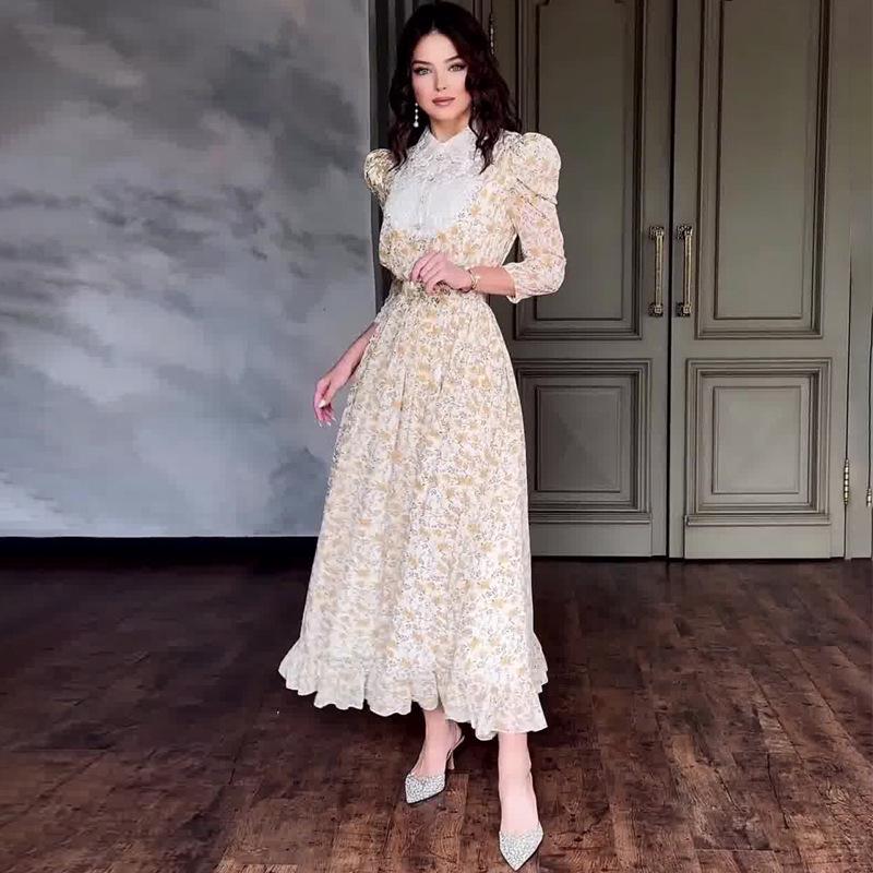 Women's Floral Lace Slimming Dress with Peter Pan Collar