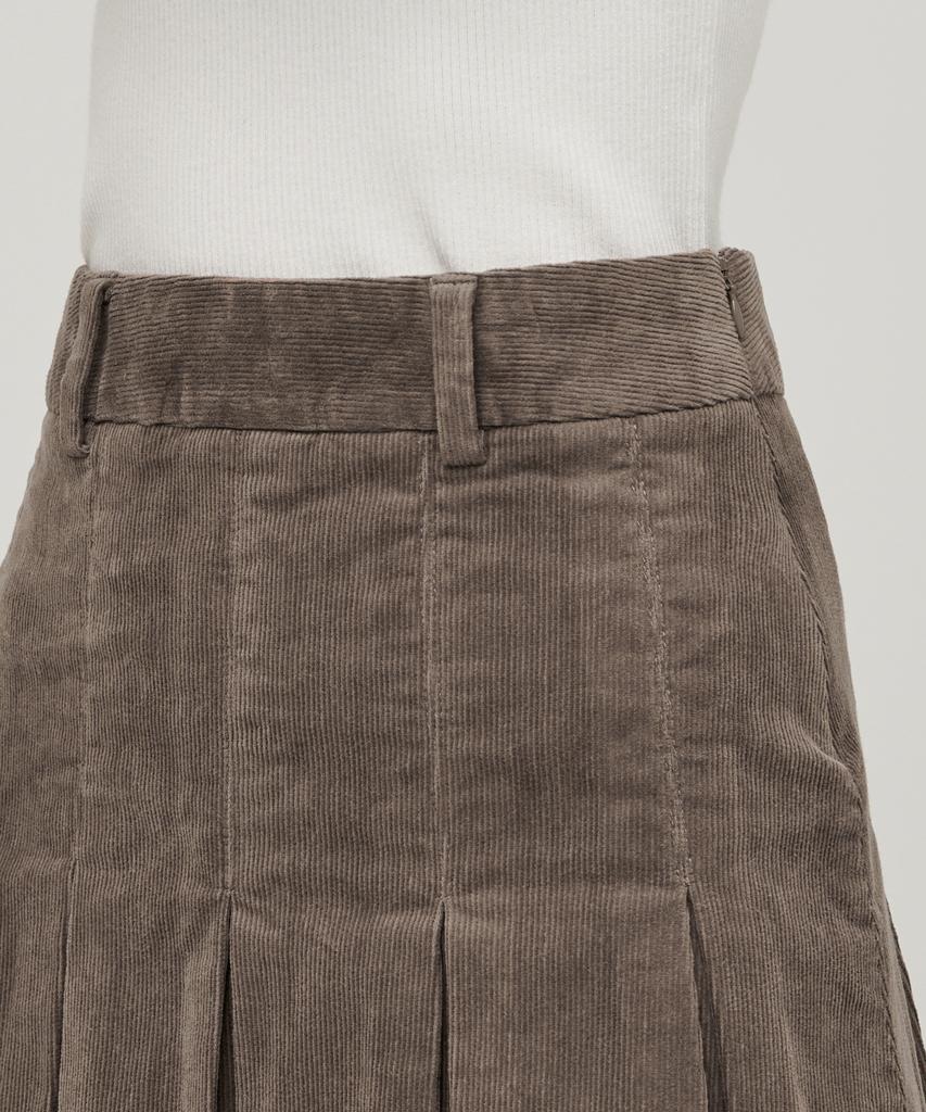 Musinsa Standard Woman Women'S Corduroy Pleated Mini Skirt [Khaki Brown]