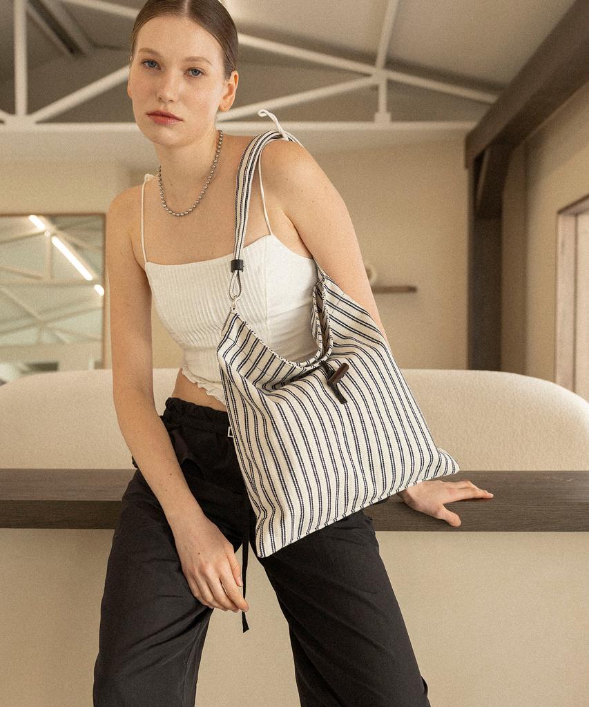Moiqui Lerira Canvas Bag Blk