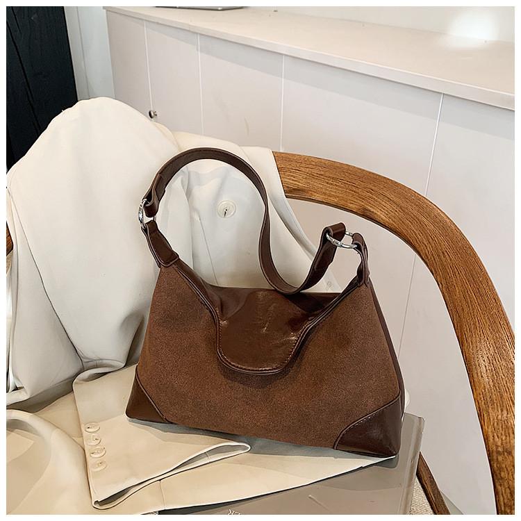 IELGY Lazy Style Fashion Frosted Armpit Order Shoulder Bag All-Match Casual Messenger Bag