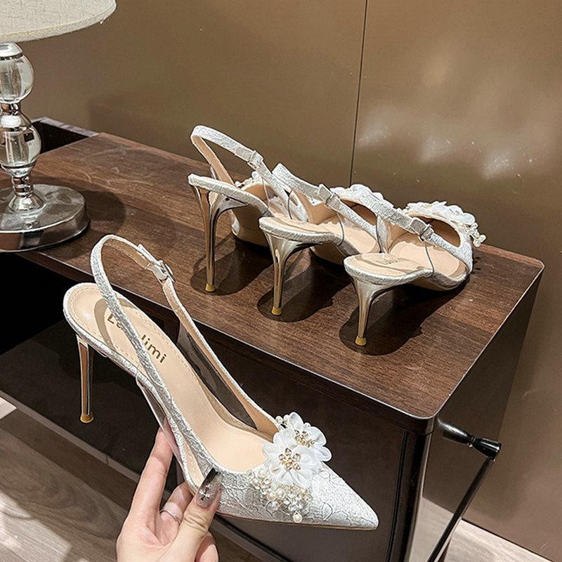 Fashion 2025 New Bride White Wedding Shoes Thin Heels Pointed Flower Rhinester Heels After The Empty Fashion Women'S Sandals