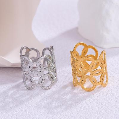 European Simple Hollow Titanium Steel Women's Ring - Non-fading, Light Luxury, Stainless Steel Finger Ring