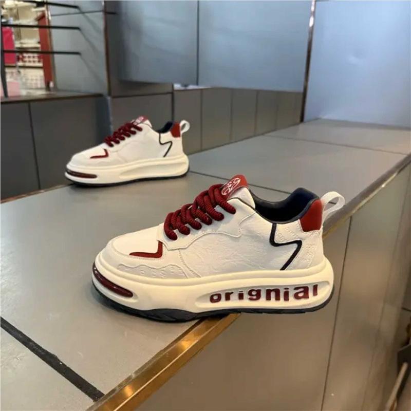 Farblich abgestimmte Papa-Trend-Frühlings-Neue Weichsohlen-Leichtgewicht-Freizeit-Board-Schuhe