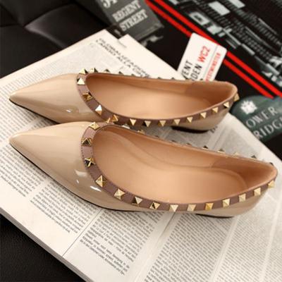 Flat Bottom Model~ Pointed Single Shoes Women's Flat Bottom Willow Flat Heel Boat Shoes Shallow Mouth Soft Sole Women's Shoes 2024 New Rivet Shoes
