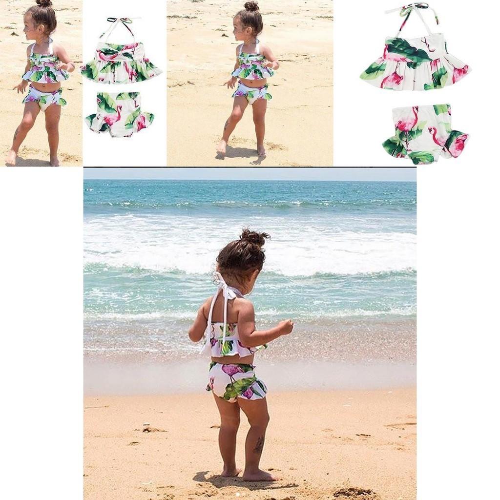 Charming 2pcs Girls Ruffle Floral Bikinis Set Featuring Adorable Flamingo Design