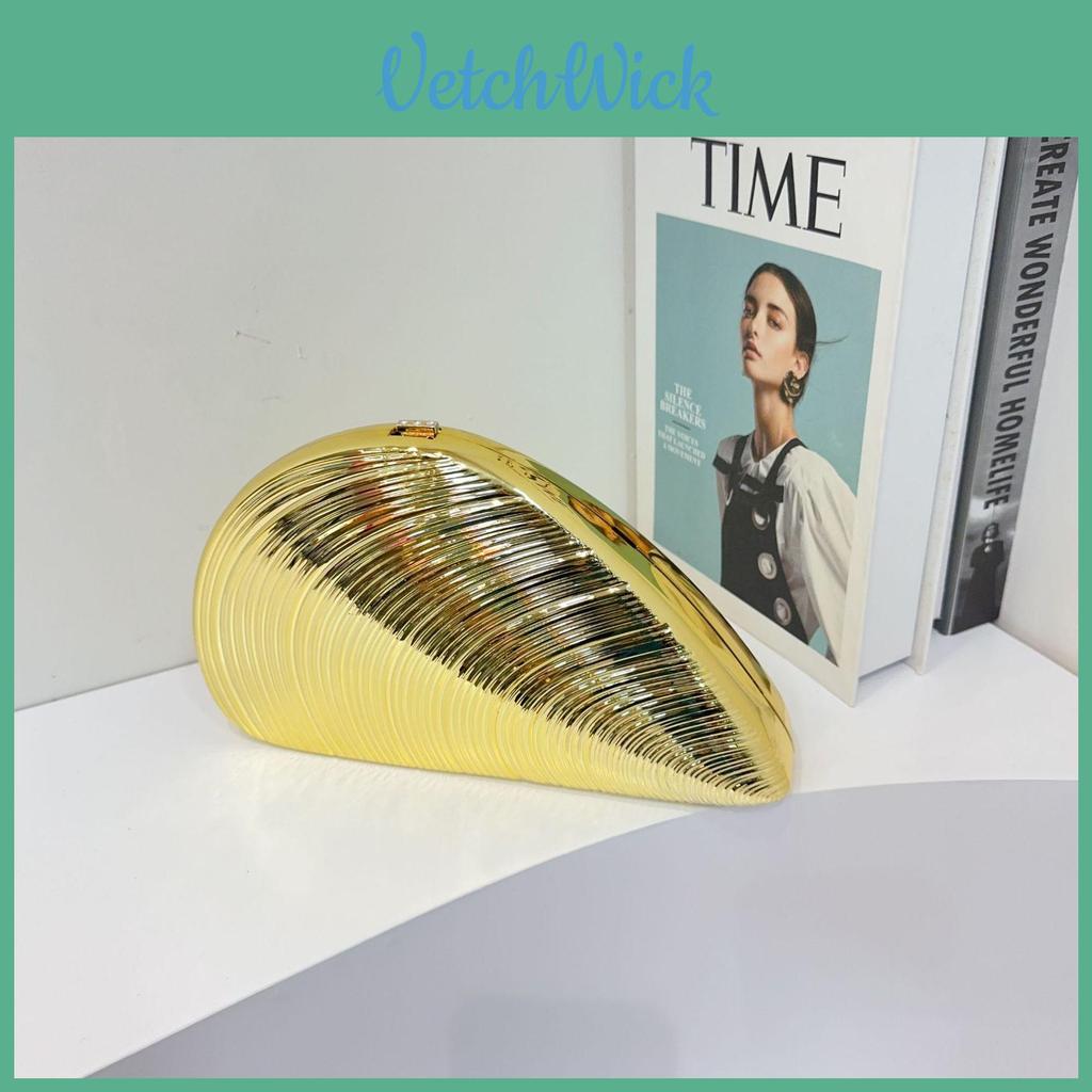 Acrylic Retro Style Box Purse With Lock Closure For Party Events