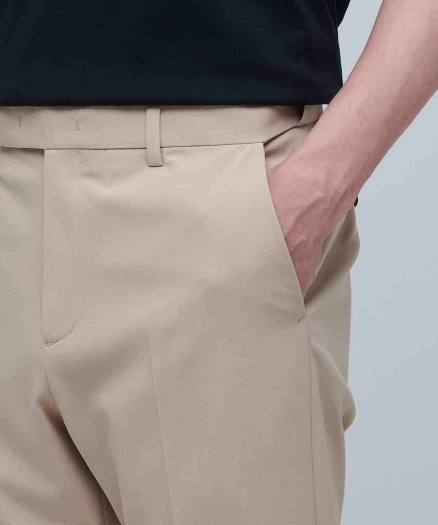 Musinsa Standard Lightweight Relaxed Tapered Hidden Banding Crop Slacks [Beige]