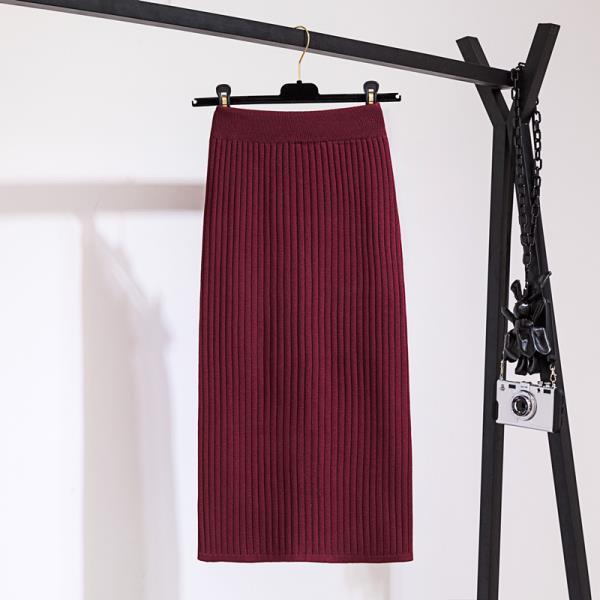 Herfst en Winter Koreaanse Versie Slim Fit Veelzijdige Midi Lengte Gebreide Garen Achtersplit Rok