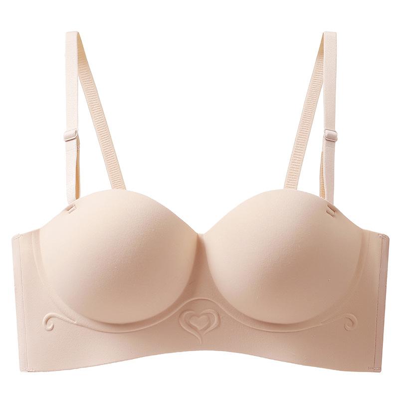 Wear an expanded chest, show a large bra, seamless half cup bra, strapless, non-slip breasts