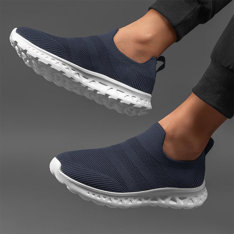 Men Slip On Shoes Spring Summer Casual Slip Ins Sneakers Outdoor Walking Running Shoes Non Slip Mesh Shoes