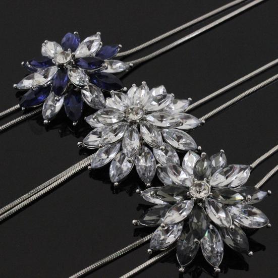 Sweater Chain Snowflake Pendant Attractive Accessories Rhinestone Inlaid Necklace for Women