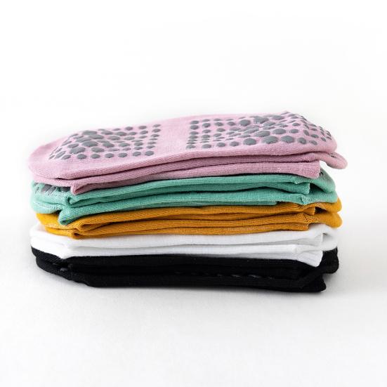 1 Pair Yoga Socks with Non-slip Silicone Gripper Breathable Moisture-Wicking Professional Women Ballet Dance Fitness Pilates Sports Mid-calf Socks