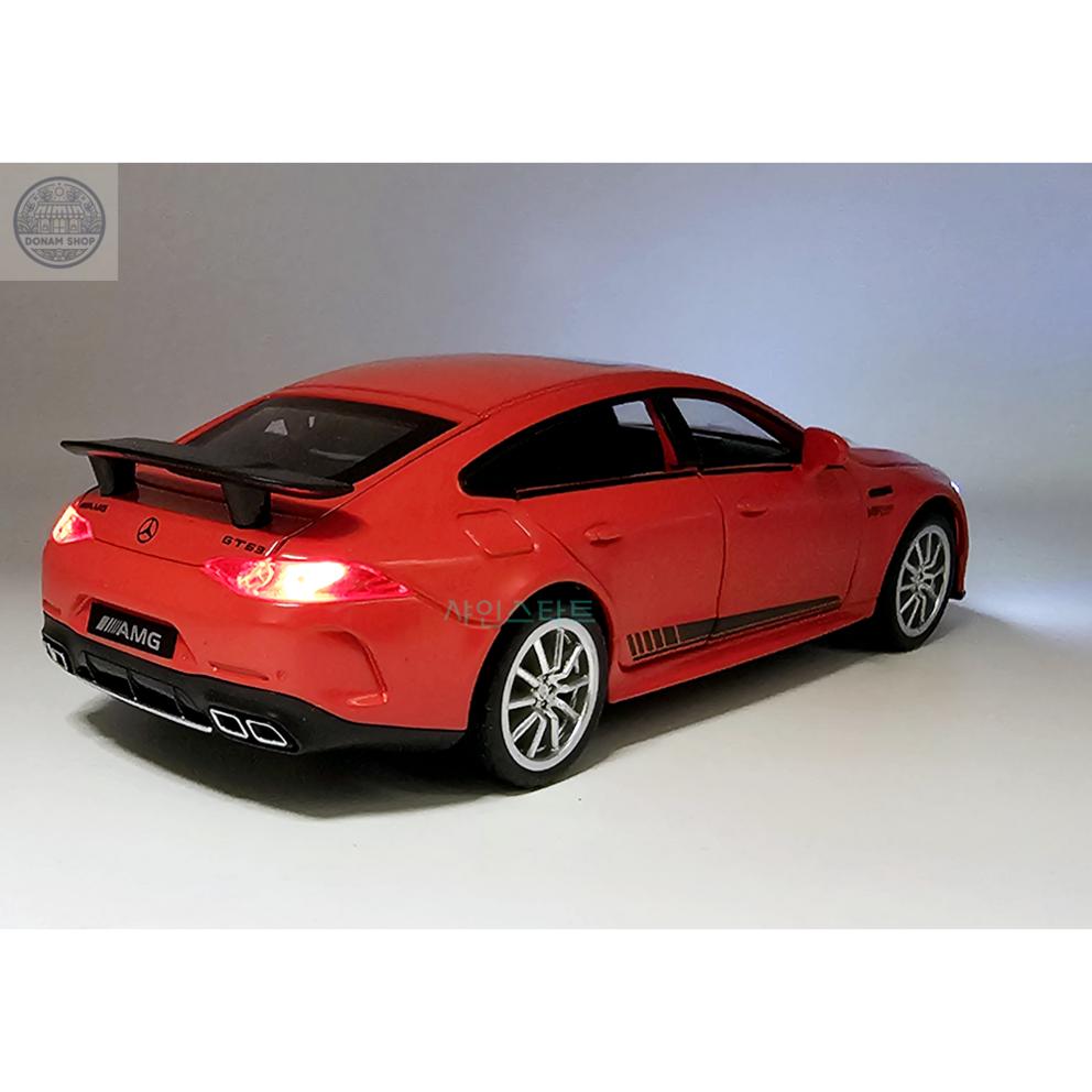 Mercedes-Benz AMG GT63 4-Door Sedan 1:32 Diecast Model Car, Red