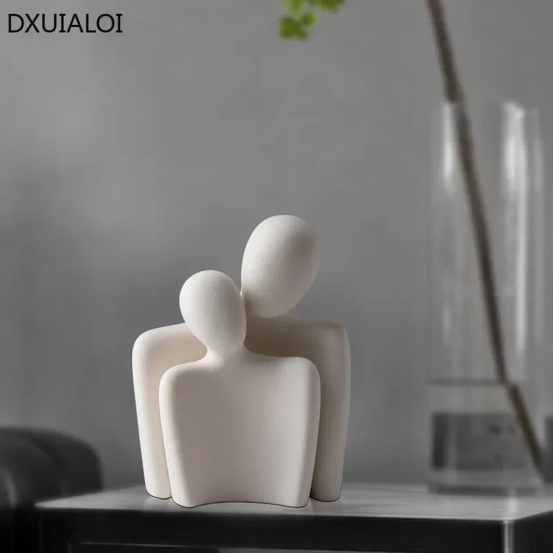DXUIALOI פשטות מודרנית קישוט דמות אבסטרקטית מלאכת שרף יצירתית לסלון שולחן עבודה חלול קישוט זוג אוהב