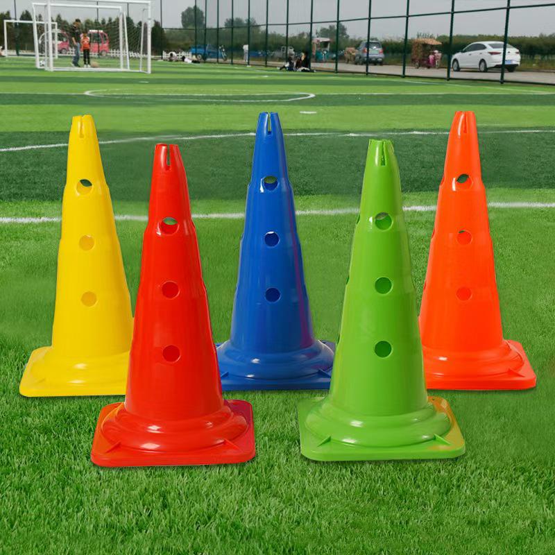 Football Training Cones: 18cm Markers, 50cm Obstacle Cones, Road Cones, Ice Cream Shaped Cones