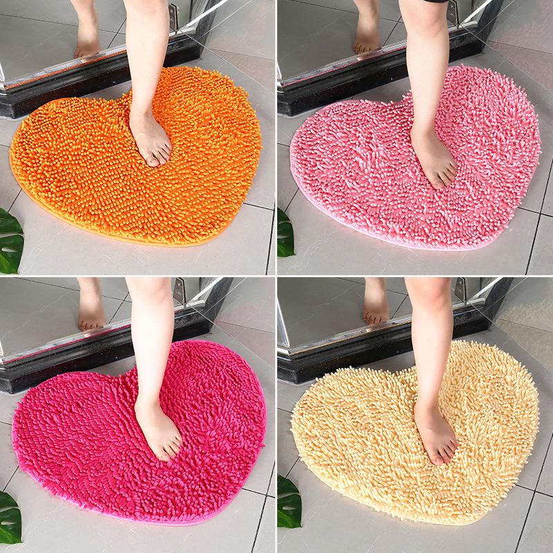 Chenille Heart Carpet Water Absorption Anti-Slip Mat Bathroom Toilet Door Mat Carpet Toilet Foot Mat