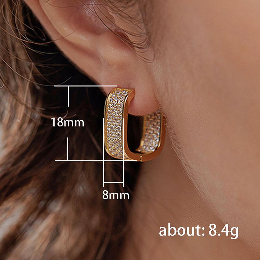 Korean Fashion Paved CZ Hoop Earrings for Women Metal Silver Color/Gold Color Simple Versatile Girls Earrings Hot