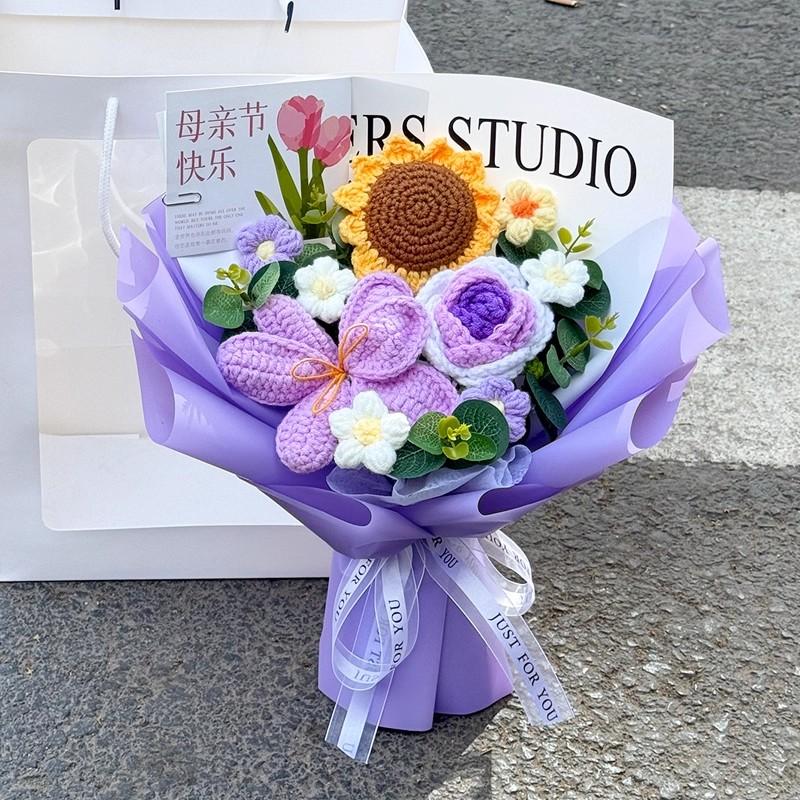 Crocheted Artificial Flower Bouquets Hand-Woven Rose Sunflowers Tulip Flower Bouquets Finished Producted Valentine Lovers Gifts