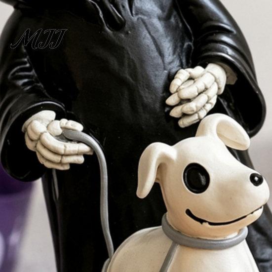 Resin Ghost Skeleton Art Grim Reaper & Ghostly Puppy Figurine, Black Robed with Cute Mini Halloween Figurine 13cm Dog Statue, Dark Gothic