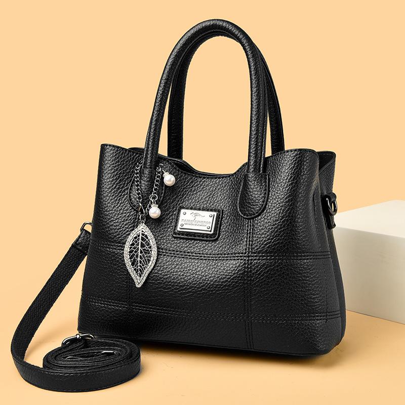 Simple and Fashionable Single-shoulder Bag with Multiple Pockets and Large Capacity. Handbag or Crossbody Bag.