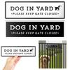 Panneau Chien dans la cour Panneau de cour Famille d'animaux Décor mural En bois Garder le portail fermé Panneau pour Jardin Cour Propriétaires de chiens Cadeau de pendaison de crémaillère