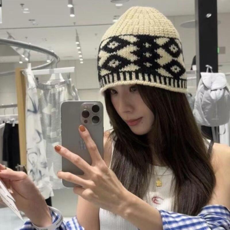 Women's Nordic Grunge Weaving Mood Beanie