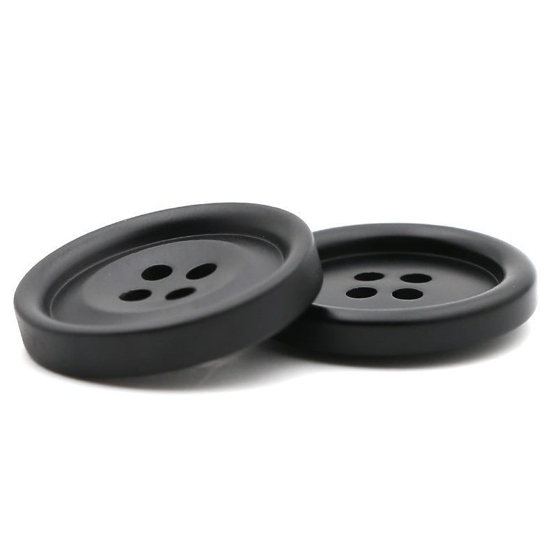Resin Round Black Buttons Versatile Men'S And Women'S Clothes Coat Trench Coat Buttons Suit Suit Pants Jacket Buttons