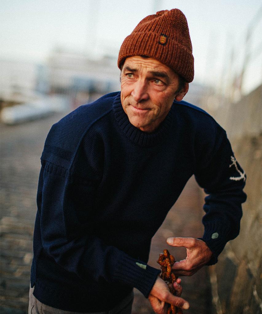 Geonjiulleunseu Crewneck Whole Garment Sweater - Navy