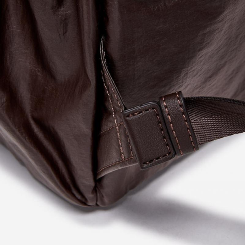By ESquire Women S Leni gloSSy Shirring Backpack Brown
