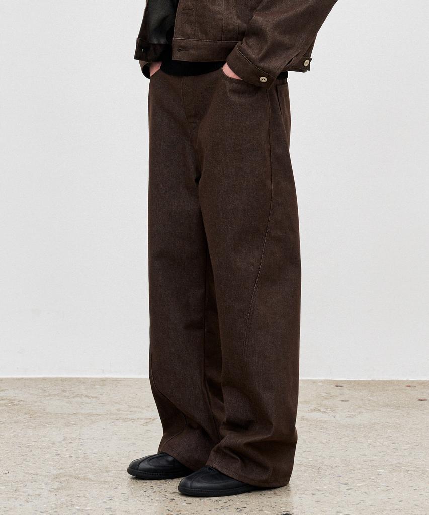 BASEMOMENT Non-Faded Curved Denim Pants Brown