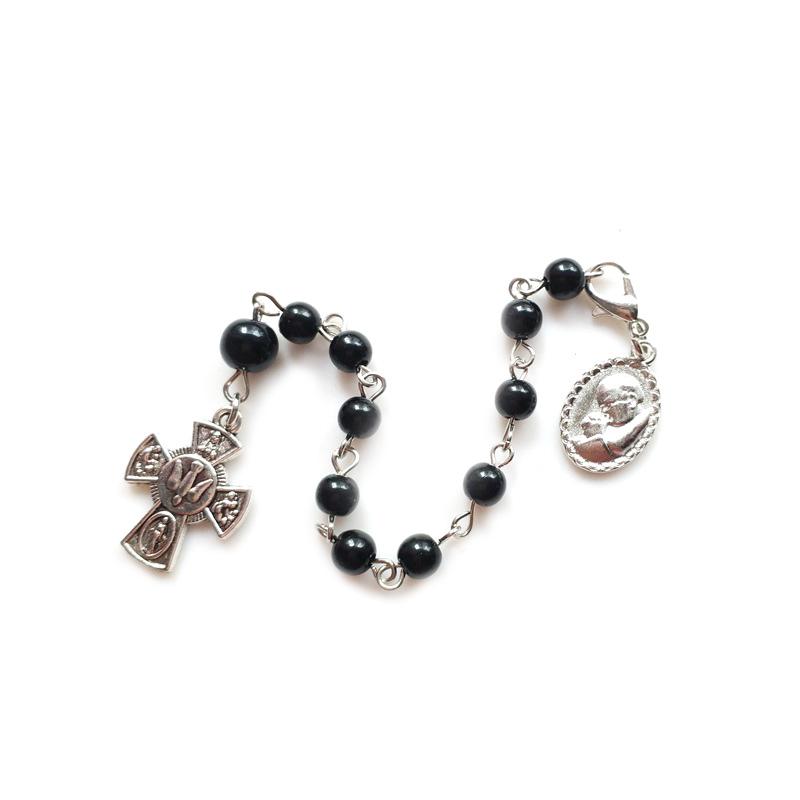 QIGO Vintage Zwart Glazen Rozenkrans Kruis Armbanden Voor Mannen Vrouwen Religieuze Sieraden