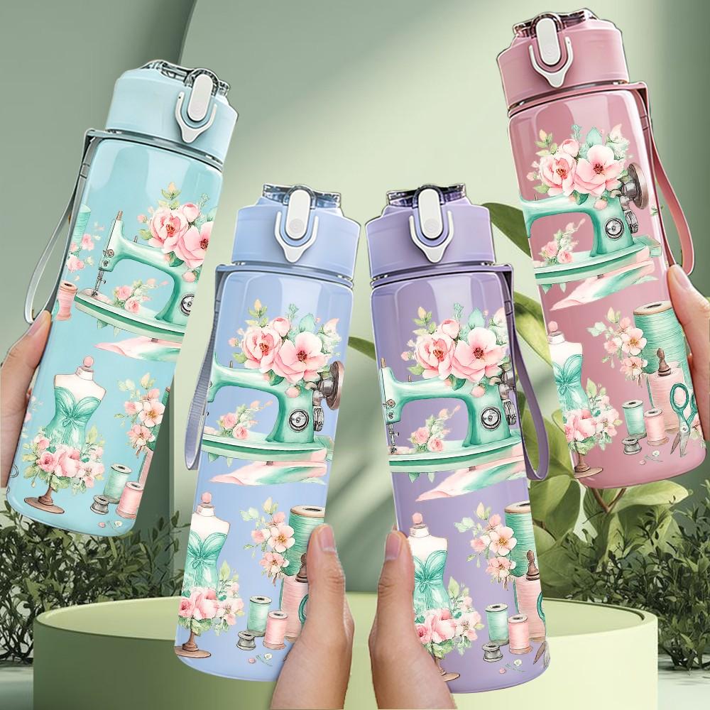 1PC Vintage Coffee Tea Cup Floral Print 750ml Color Plastic Sports Water Bottle Leakproof Flip Straw Lid Suitable for Sports Office Home Use