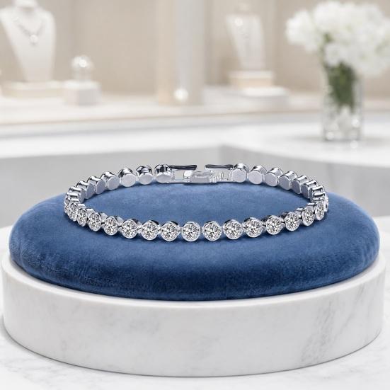 Women Bracelet, Sparkling Cubic Zirconia Inlaid Bracelet with Claw-Setting Technology, Adjustable Chain Wristband for Jewelry Gift
