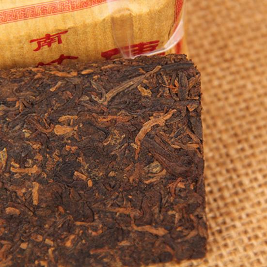 50g Čínsky Yunnan Zrelý Čaj Rok 2012 Veľkolistý Pu'er Pu-erh Zdravotný Čajový Tehla