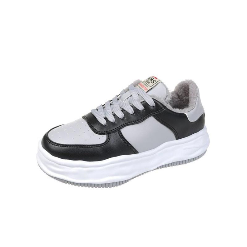 Winter Shoes Women Outdoor Sneakers Warm Fur Plush Lady Casual Shoes Lace Up Platform Sneakers Zapatillas Mujer White Shoes
